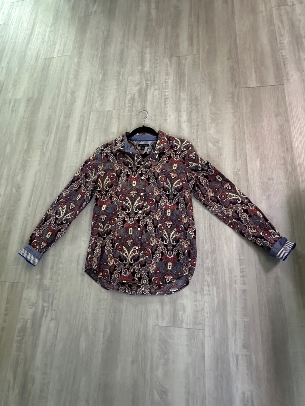 Long-Sleeve Shirt - Burgundy Paisley